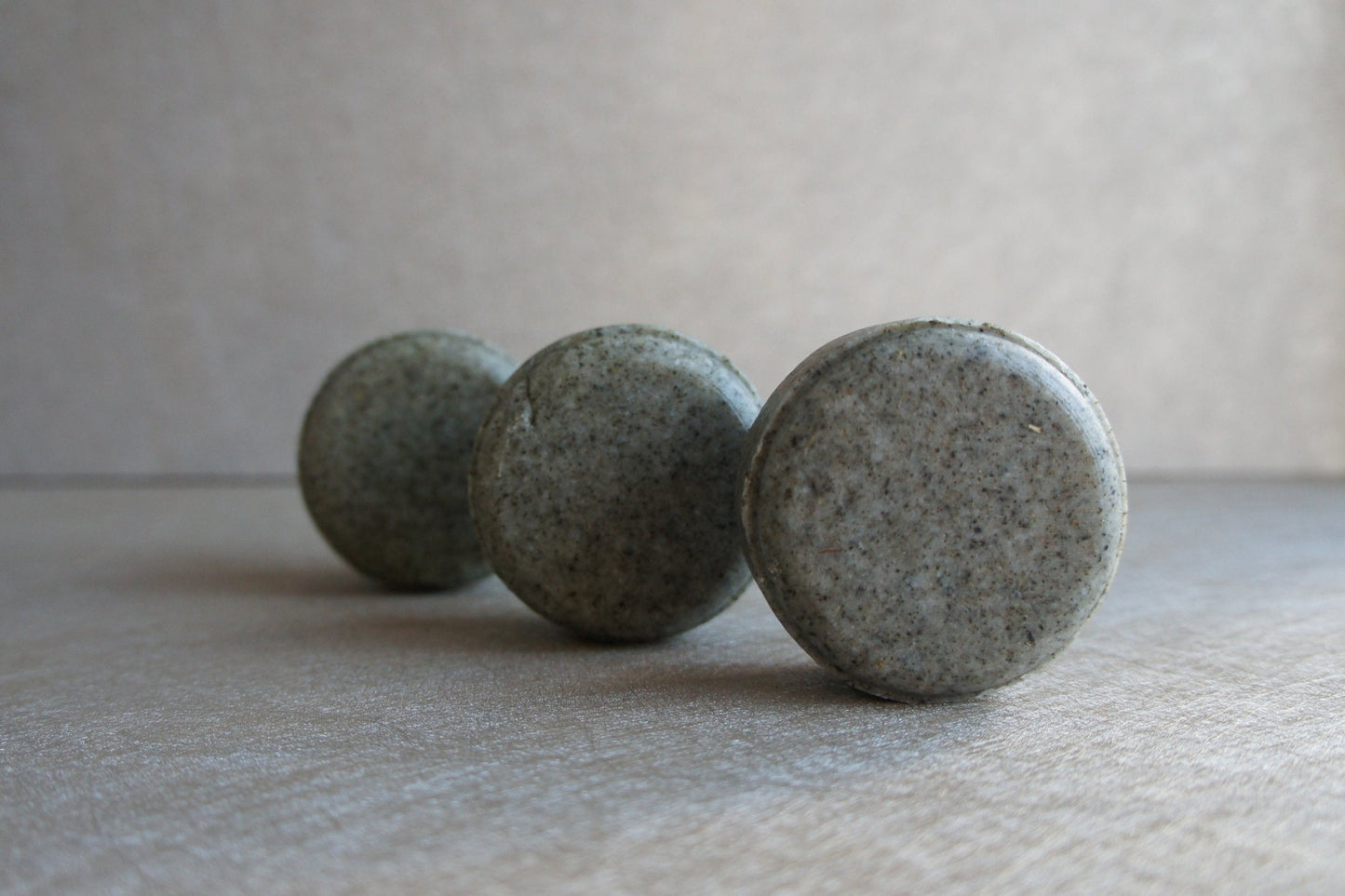 Nettle & Tea Tree Shampoo Bar for Dry & Curly Hair