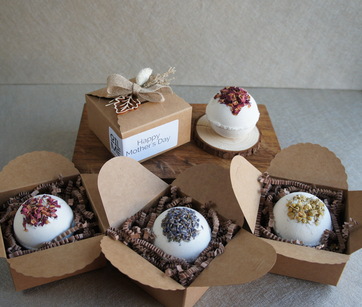 Rose Bath Bomb (130g)