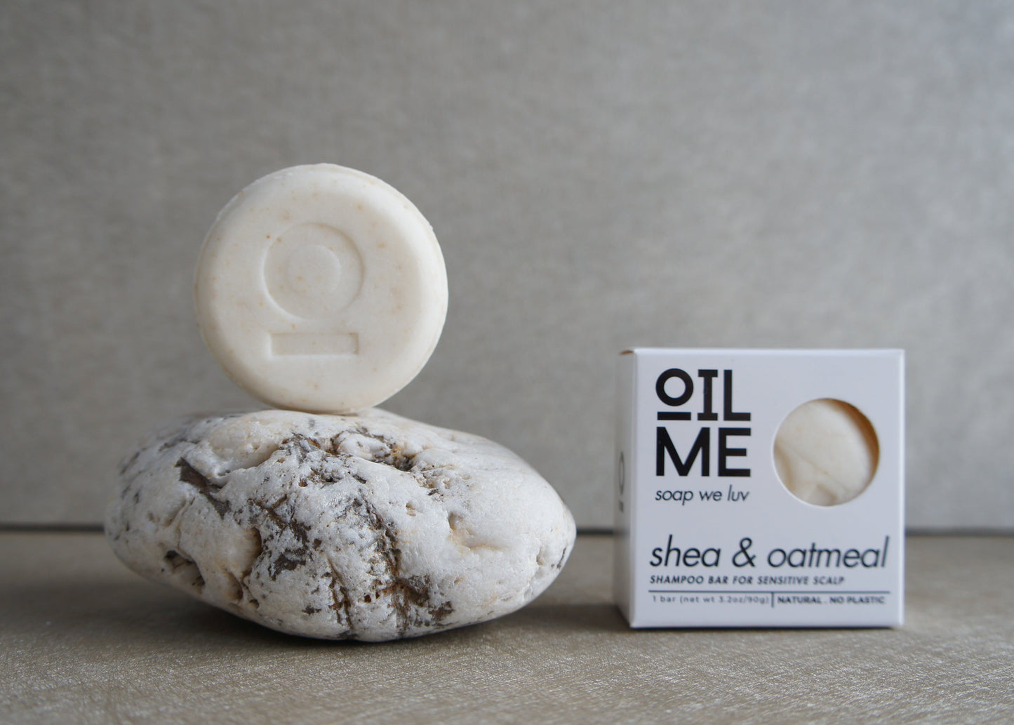 Shea & Oatmeal Shampoo Bar In Travel Tin