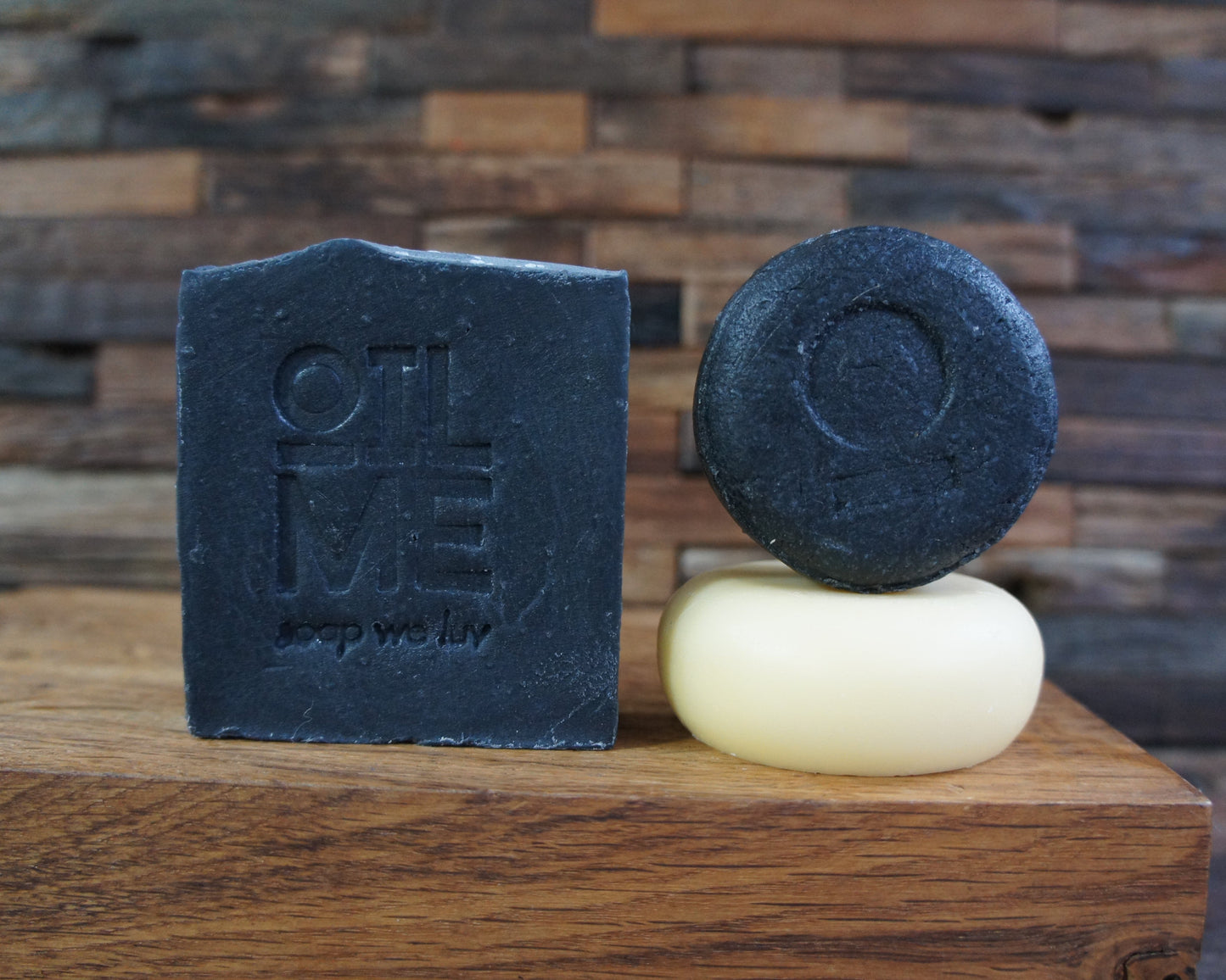 Solid shampoo, conditioner and soap gift box