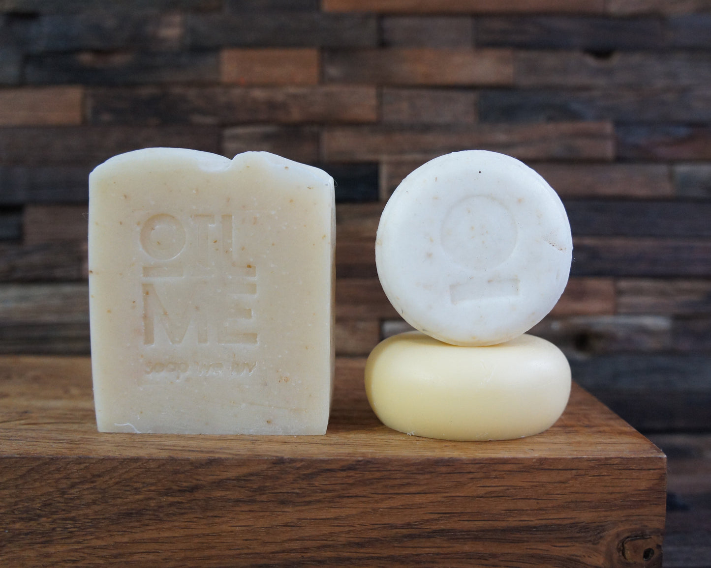 Solid shampoo, conditioner and soap gift box