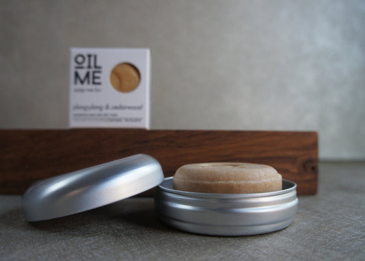 Ylang-Ylang & Cedarwood Shampoo Bar In Travel Tin